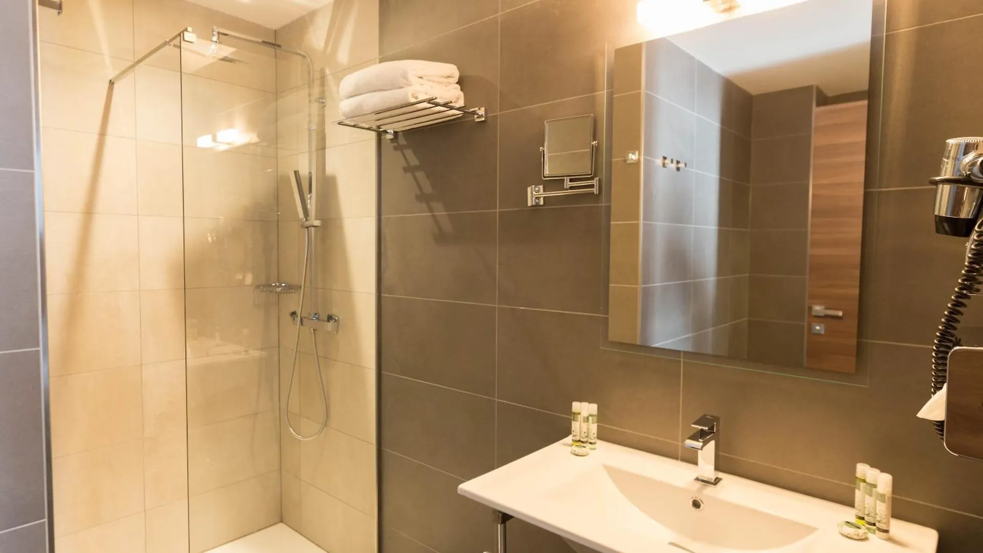 Hotel Nice Azur Riviera