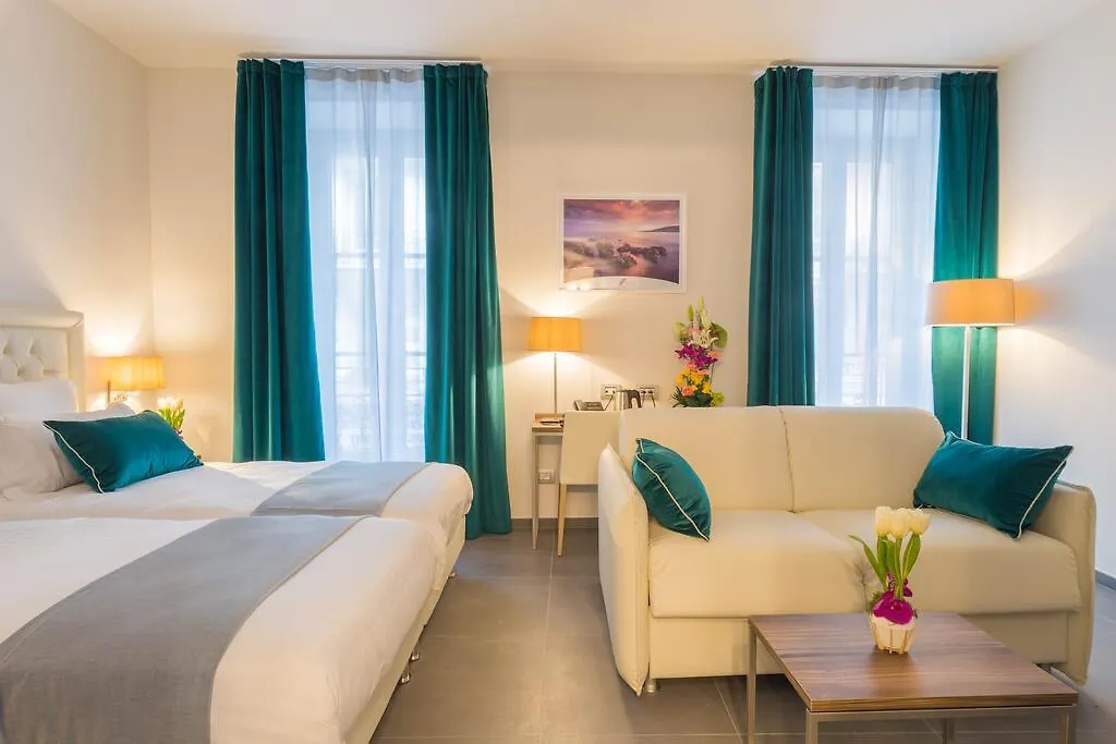 Hotel Nice Azur Riviera 4*,