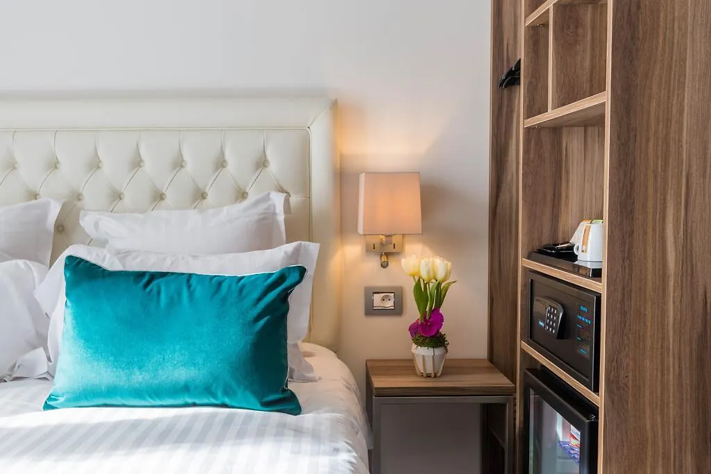 Hotel Nice Azur Riviera